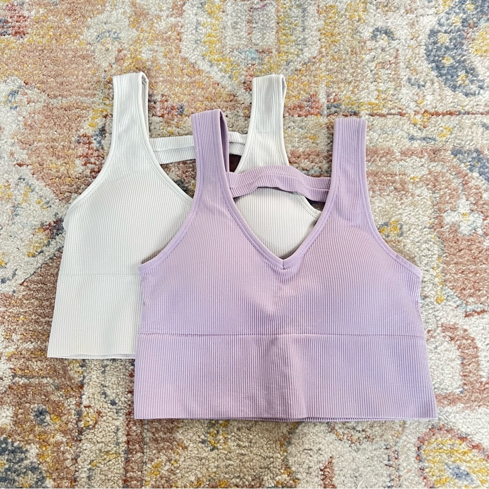 purple & white tanks💜